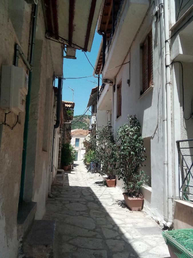 Nafpaktos Old Town Lejlighed Eksteriør billede